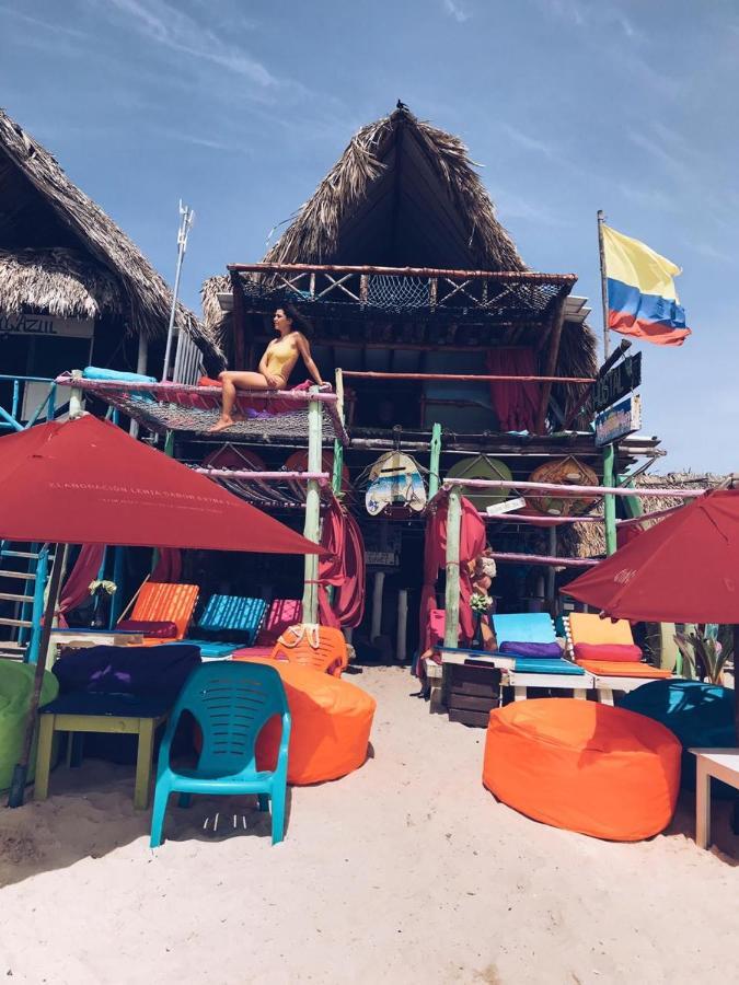 Отель Familia Vista Al Mar - Бару Экстерьер фото